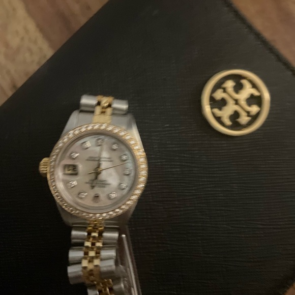 Women’s Datejust Rolex - Picture 7 of 10